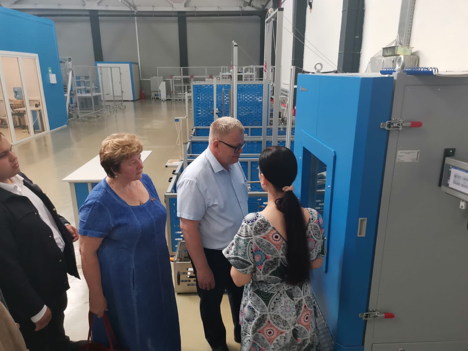 Кандидат на должность Губернатора Московской области от КПРФ Александр Наумов посетил многофункциональный испытательный центр «ПромМаш Тест» в городском округе Чехов