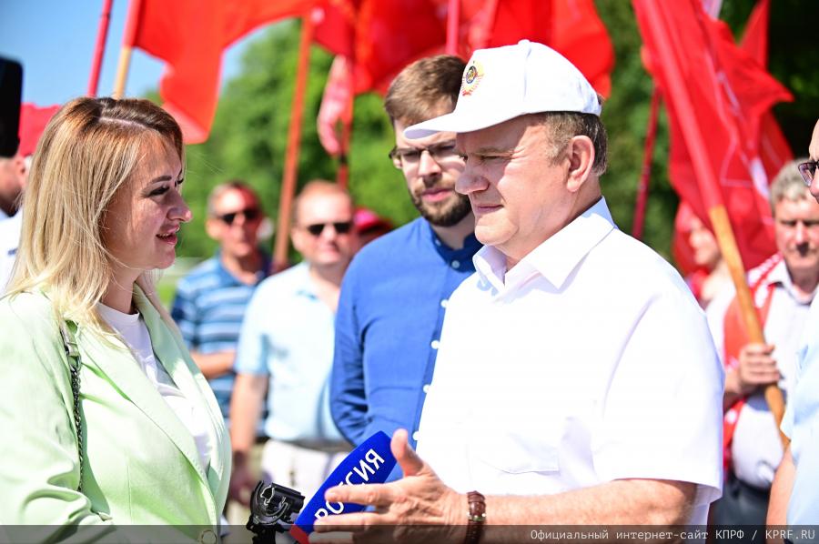 Начался рабочий визит Председателя ЦК КПРФ Г.А. Зюганова в Орловскую область