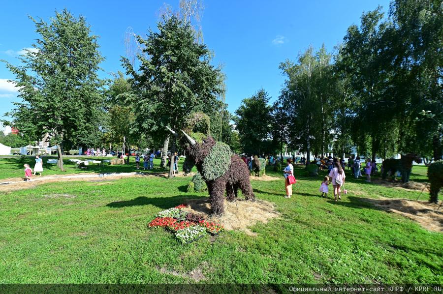 При участии Г.А. Зюганова в городе Орле состоялось открытие фестиваля цветов «Стрелка»