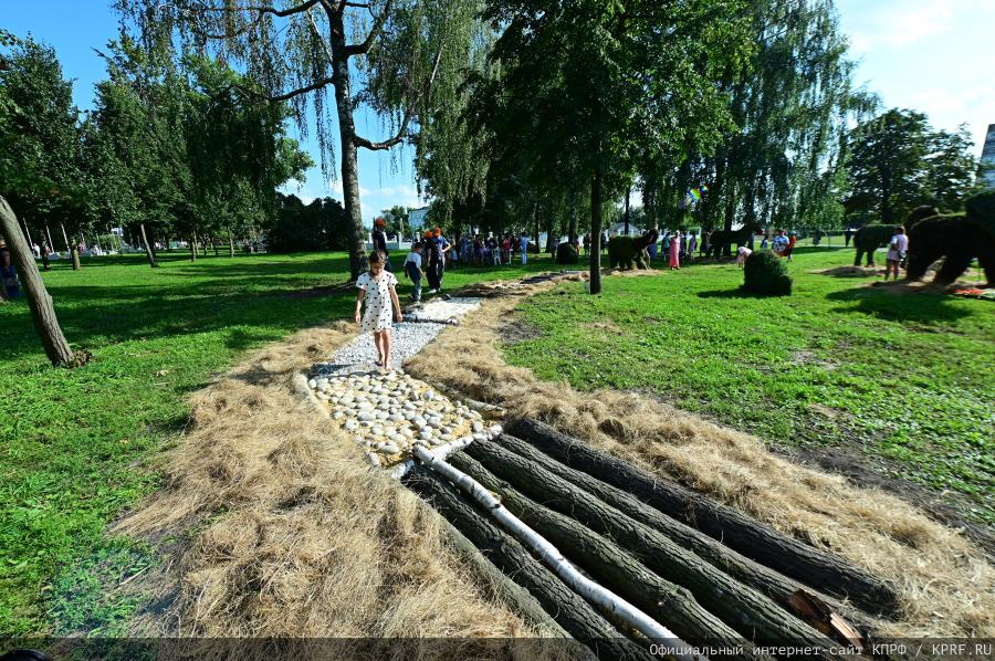 При участии Г.А. Зюганова в городе Орле состоялось открытие фестиваля цветов «Стрелка»