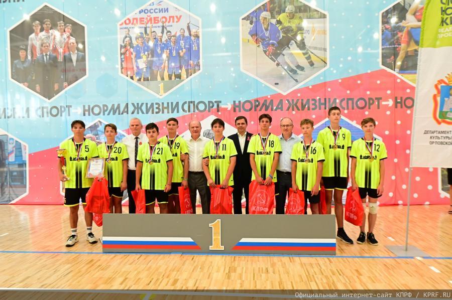 «Утраивать силы и побеждать!». Итоговый репортаж о рабочем визите Г.А. Зюганова в Орловскую область
