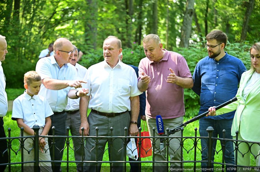 «Утраивать силы и побеждать!». Итоговый репортаж о рабочем визите Г.А. Зюганова в Орловскую область