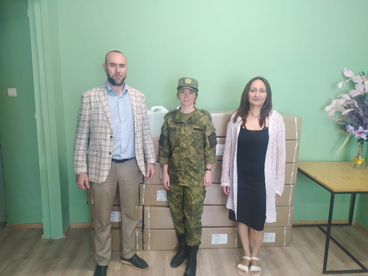 СВОих не бросаем