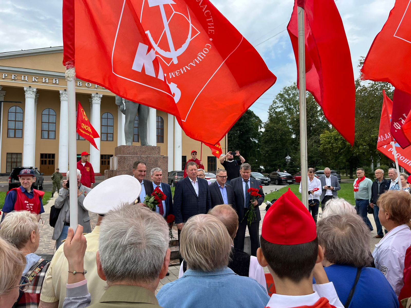 Состоялся рабочий визит заместителя Председателя ЦК КПРФ Владимира Кашина в городской округ Люберцы