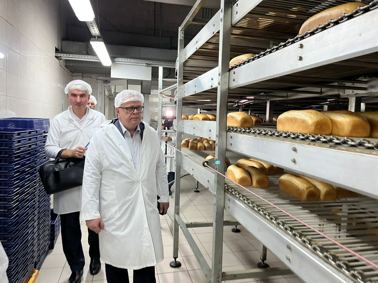Заместитель Председателя ЦК КПРФ, Председатель Комитета Государственной Думы по аграрным вопросам В.И. Кашин посетил ЗАО «Щёлковохлеб»