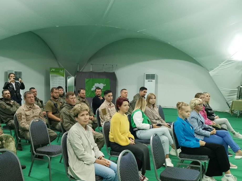 Зампред Мособлдумы Александр Наумов поздравил коллектив Национального парка «Лосиный Остров» с юбилеем