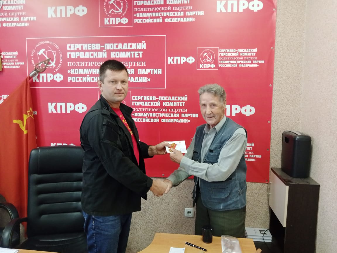 Память о подвиге жива
