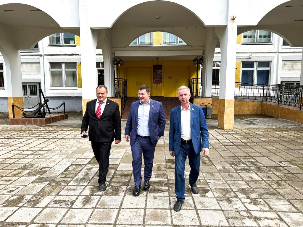 Делегация коммунистов ознакомилась с работой УИКов в г.о. Балашиха