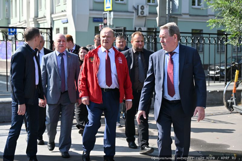 Г.А. Зюганов: «Сегодня исключительно ответственный день!»