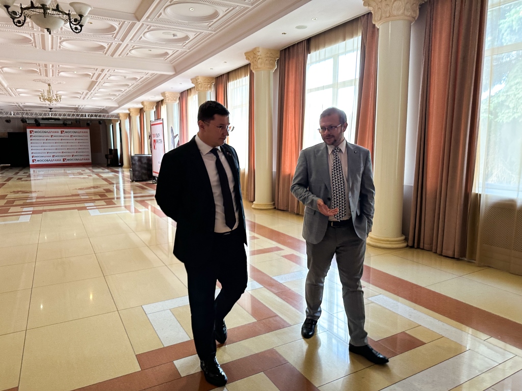 Депутат Мособлдумы Марк Черемисов с рабочим визитом посетил Московский областной театр драмы и комедии в г. Ногинск Богородского г.о.
