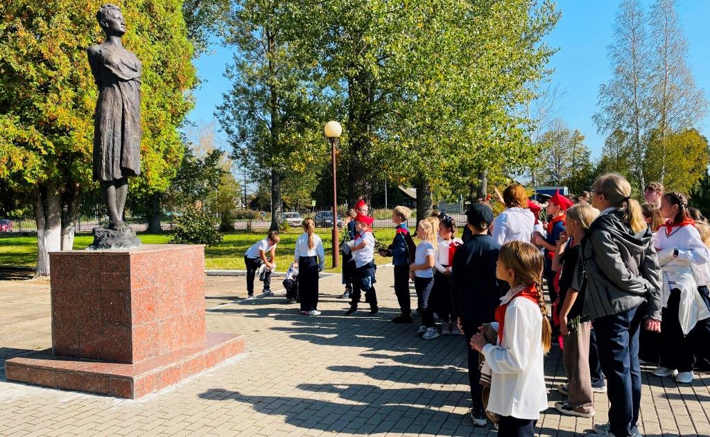 К 100-летию со дня рождения Зои Космодемьянской