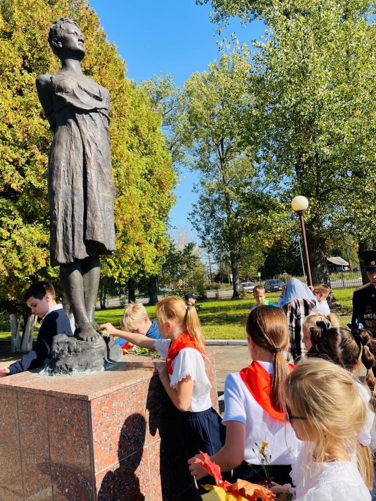 К 100-летию со дня рождения Зои Космодемьянской