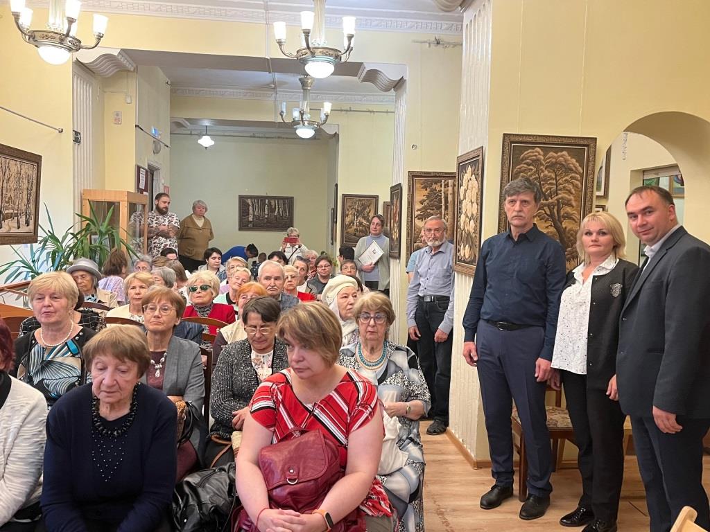 Волшебник кисти и резца