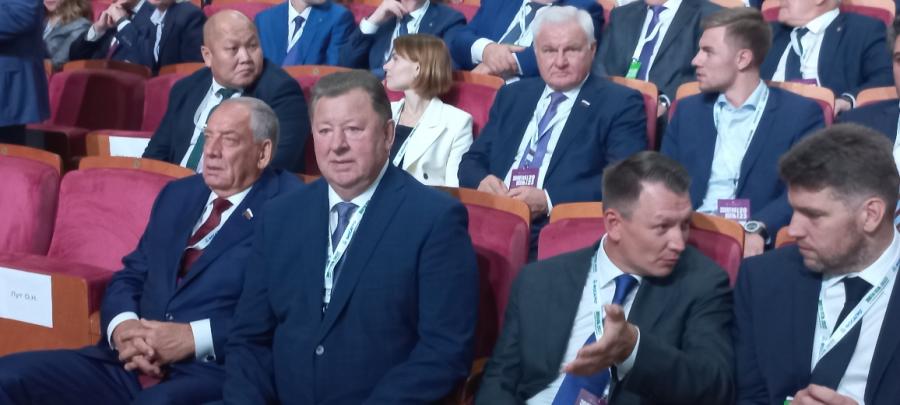 В.И. Кашин принял участие в пленарном заседании XXV Российской агропромышленной выставки «Золотая осень – 2023»
