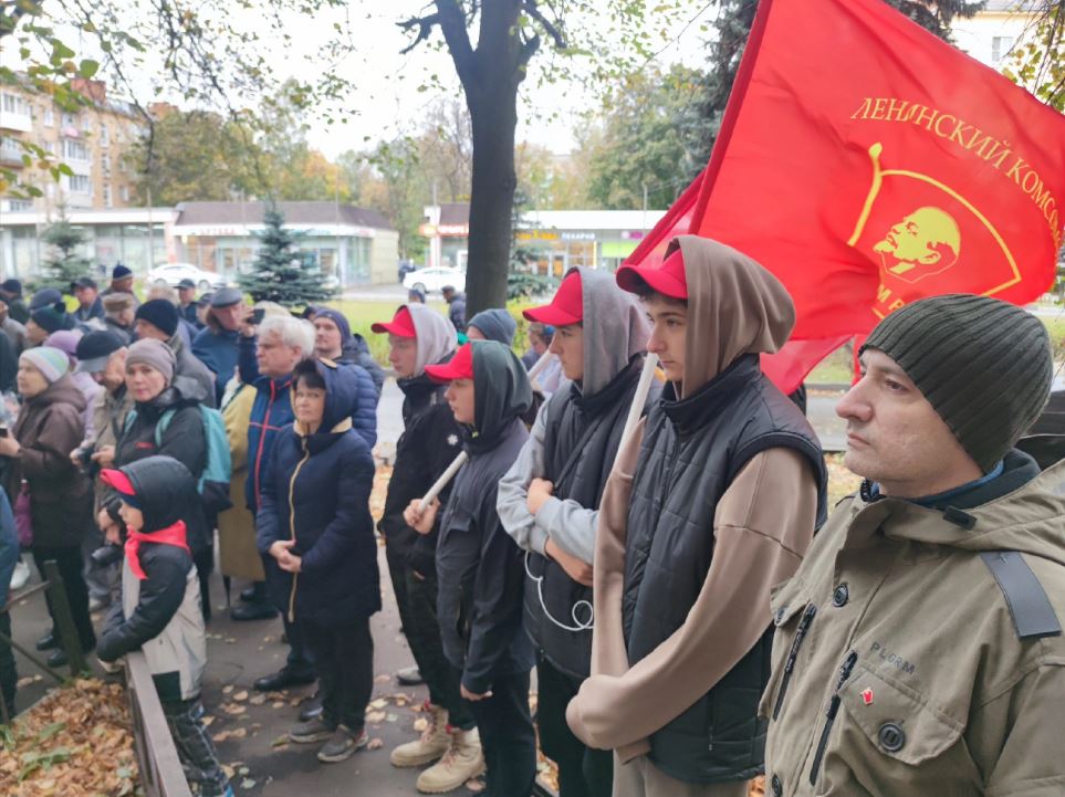 Жуковские коммунисты стали одними из организаторов установки памятной доски О.В. Гудкову