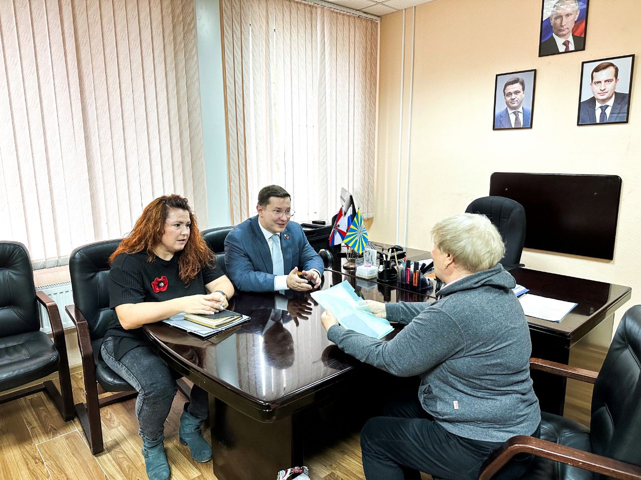 Помощь будет оказана каждому, кто обратится к народному избраннику!
