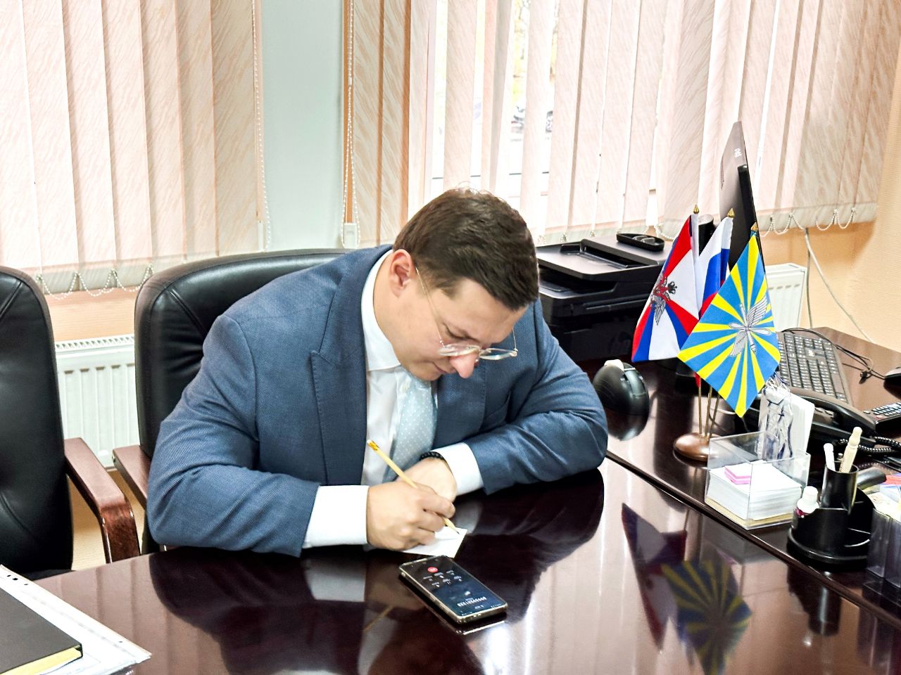 Помощь будет оказана каждому, кто обратится к народному избраннику!