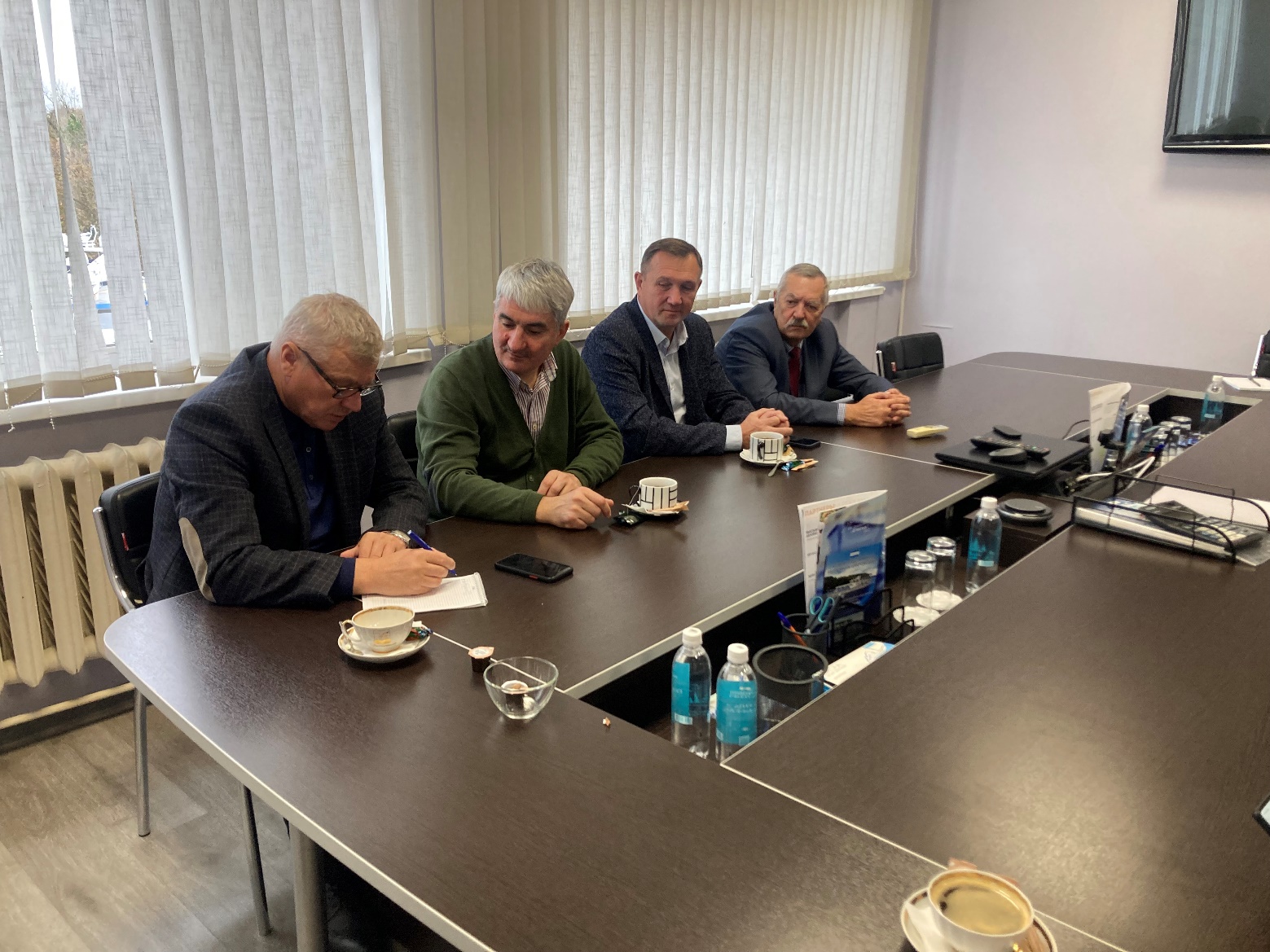 Руководитель фракции КПРФ Александр Наумов: «Развитие транспортного обеспечения региона важно, как для пассажирских и грузоперевозок, так и для туризма в Подмосковье»