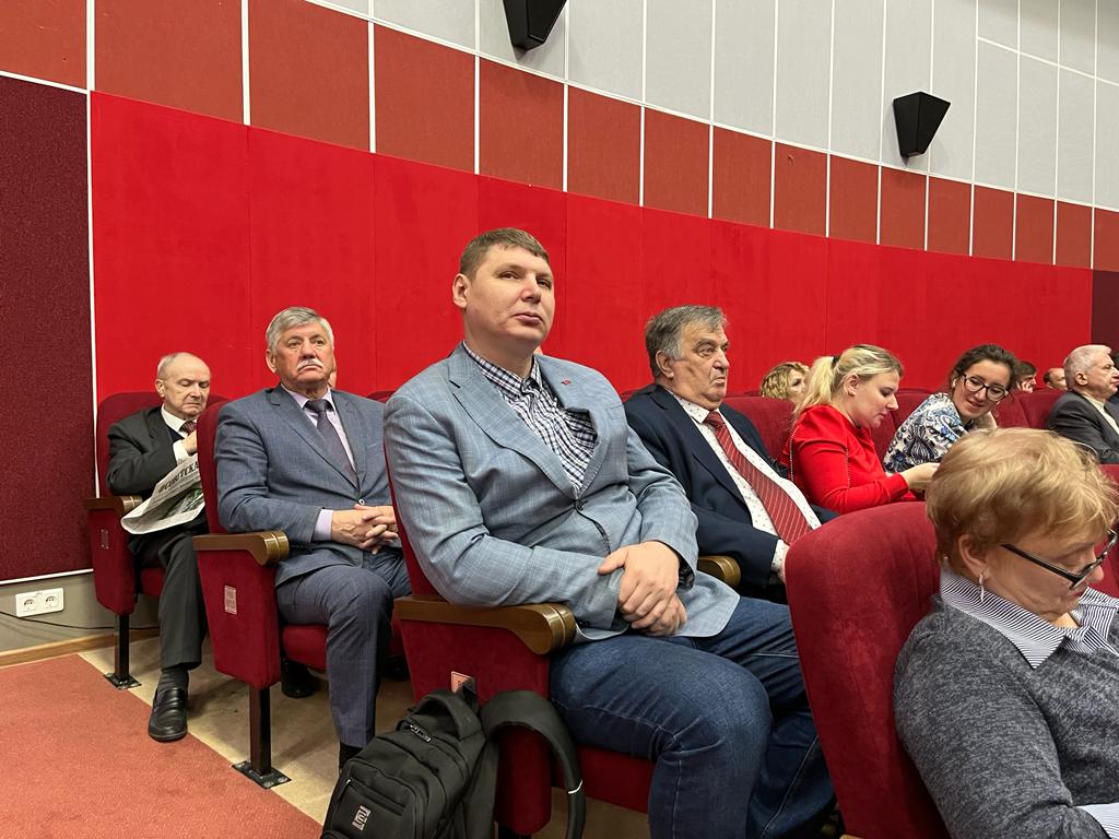 «Программу Победы – в жизнь!». В Подмосковье состоялся VII (октябрьский) Пленум ЦК КПРФ