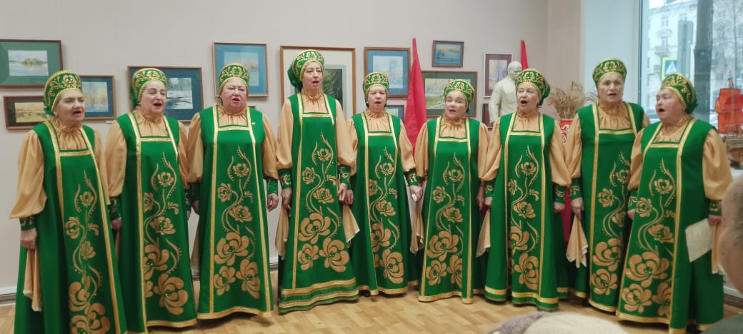 Электростальский ГК КПРФ отметил 105-летие Комсомола