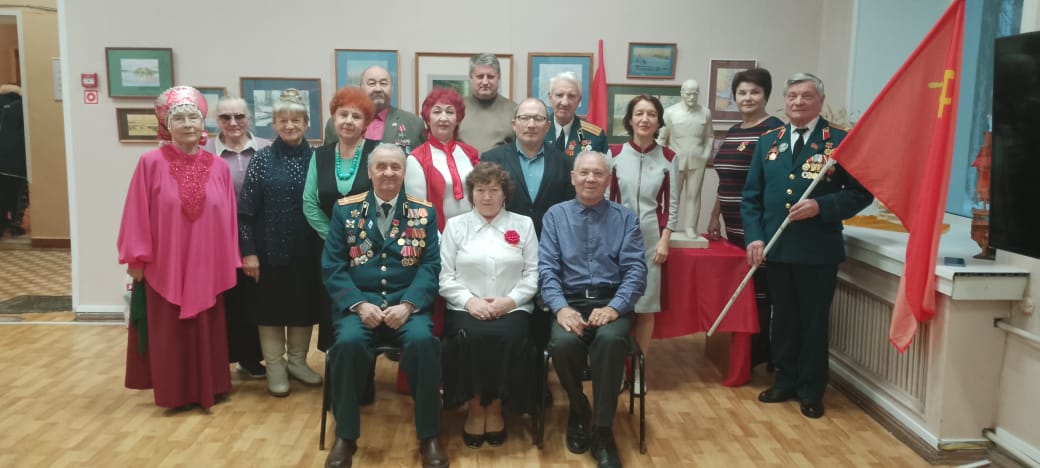 Электростальский ГК КПРФ отметил 105-летие Комсомола