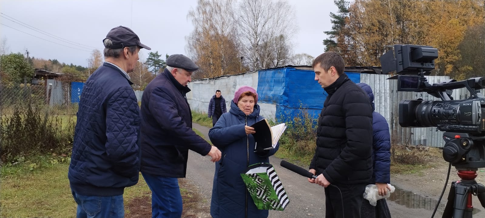 Землю продали, а людей не заметили
