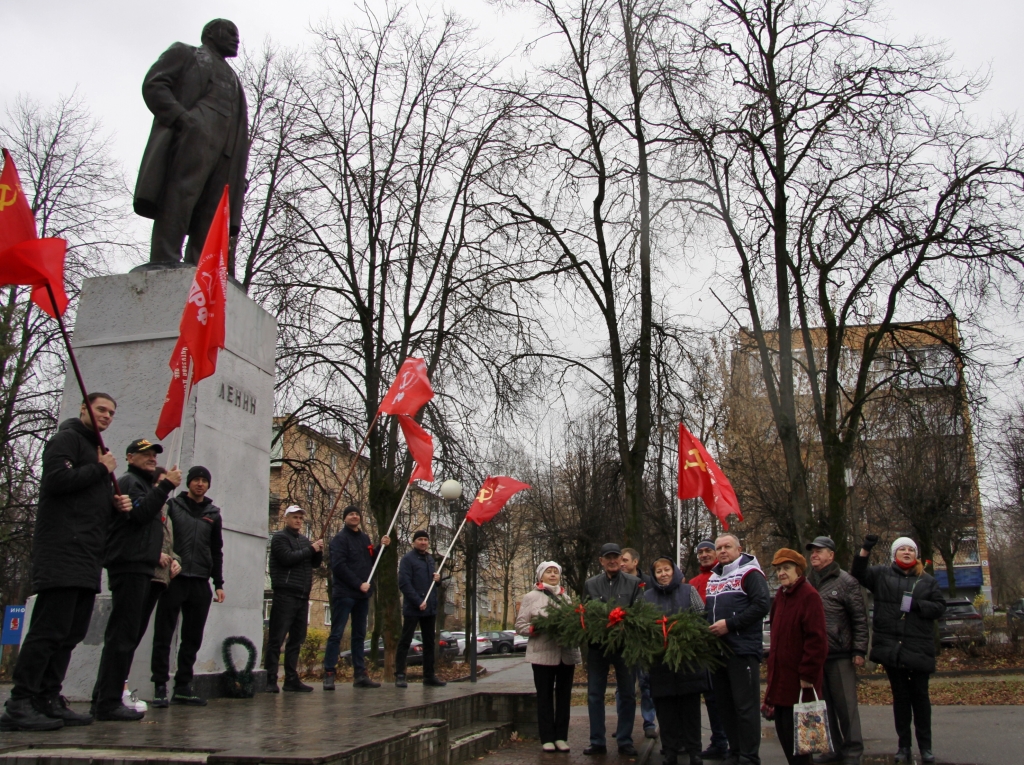 Автопробег в Серпухове в честь 106-й годовщины ВОСР