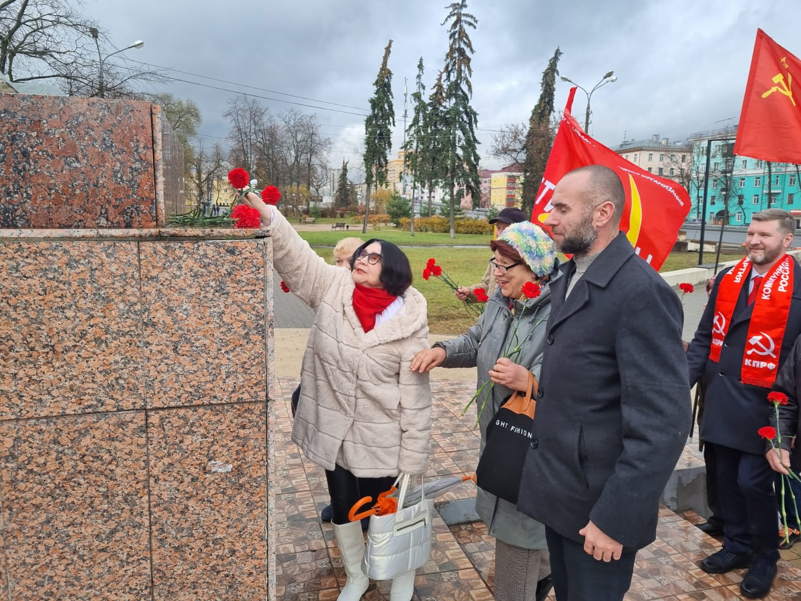 Люберчане отметили годовщину Октября