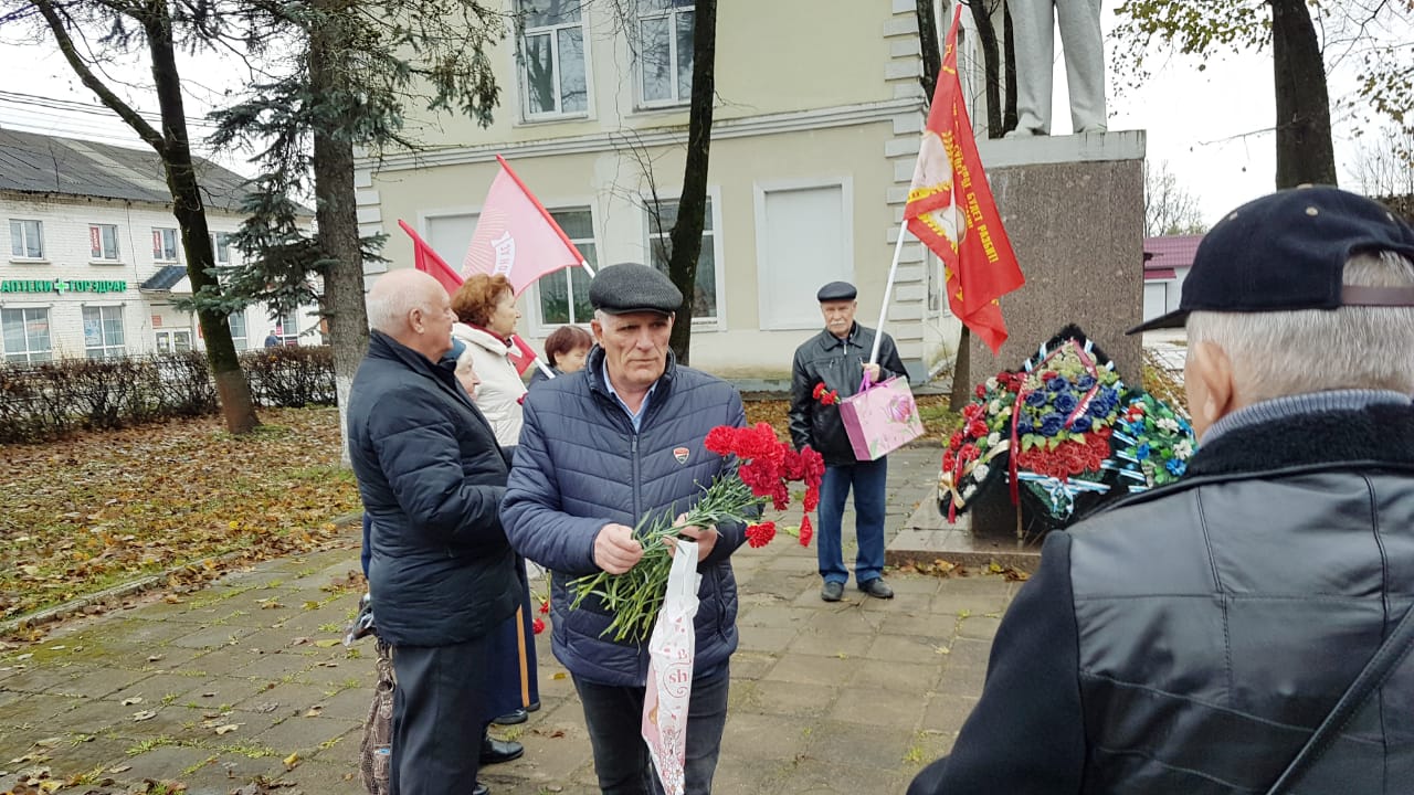 106-я годовщина Великой Октябрьской социалистической революции в Рузе