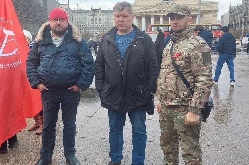 Раменские коммунисты, под руководством первого секретаря Раменского ГК КПРФ Олега Емельянова, отметили 106-ю годовщину Великого Октября