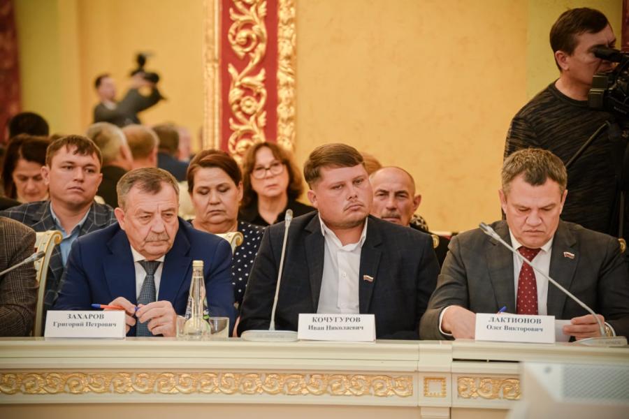 В.И. Кашин провел расширенное заседание комитета на тему: «Устойчивое развитие сельского хозяйства на примере Оренбургской области»