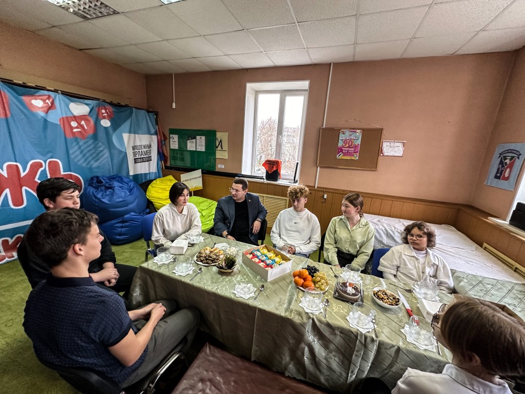 Марк Черемисов: «Поддерживаем молодёжь – обеспечиваем будущее России!»