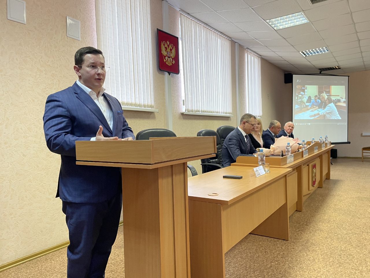 Депутат Мособлдумы Марк Черемисов поздравил с профессиональным праздником сотрудников Межрайонной инспекции ФНС №6 в городе Ногинск Богородского г.о.