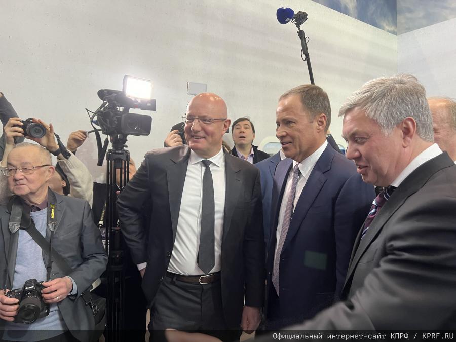 Г.А. Зюганов выступил в Москве на выставке-форуме «Россия» (ВДНХ) в День Ульяновской области