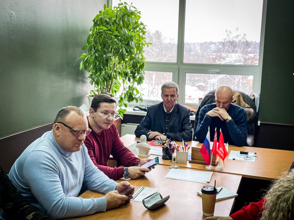 В штабе Балашихинского ГК КПРФ состоялись политзанятия на тему: «Октябрьские события 1993 года в России в контексте времени»