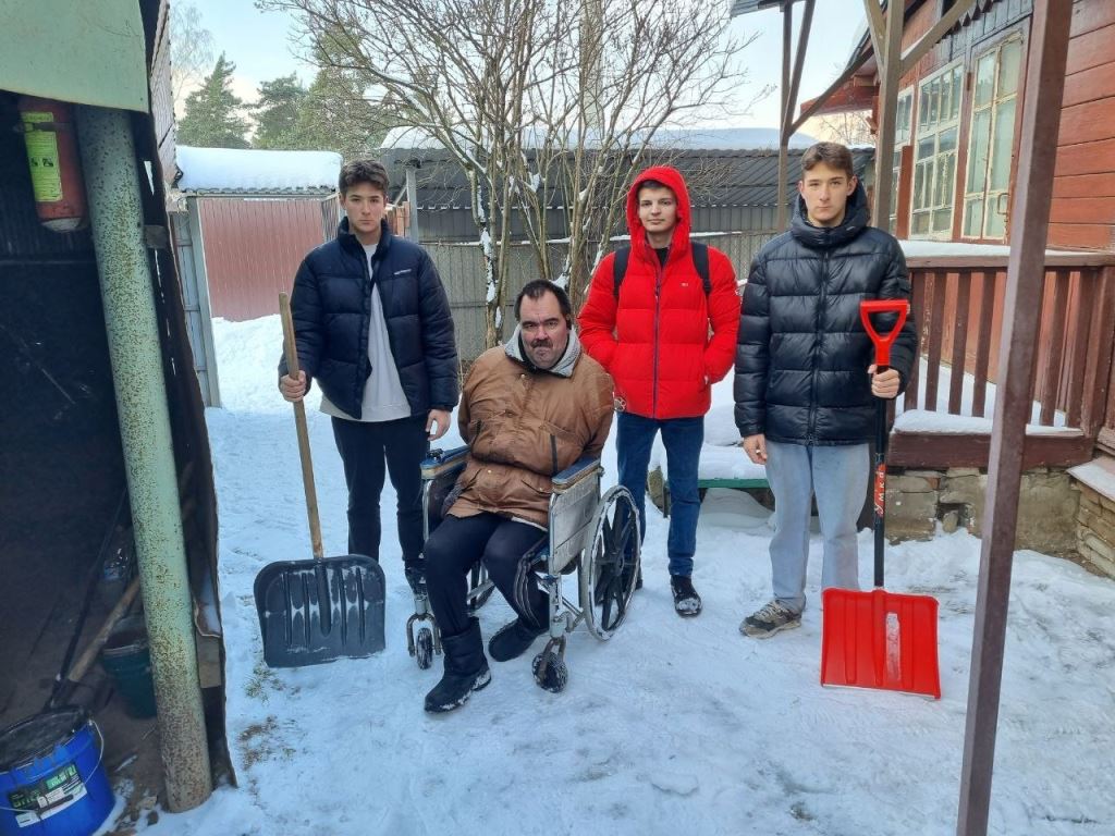 Люберецкий Комсомол оказывает помощь в трудную минуту
