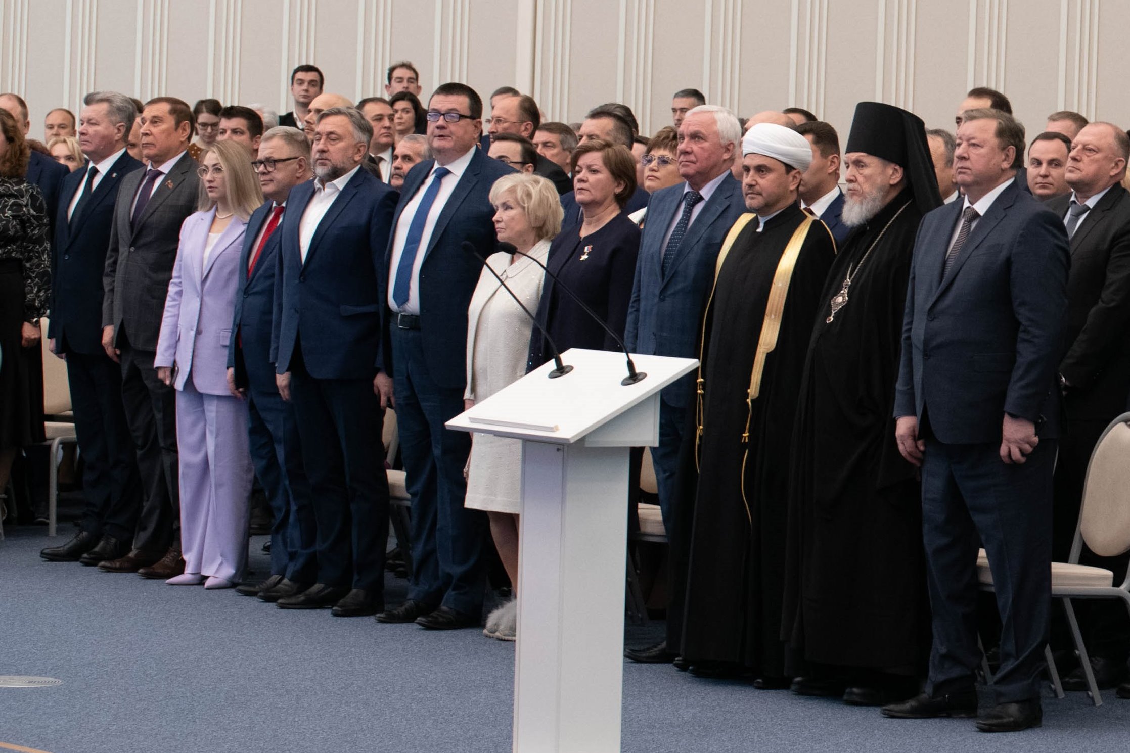 Депутаты-коммунисты приняли участие в праздничном мероприятии в Доме Правительства Московской области