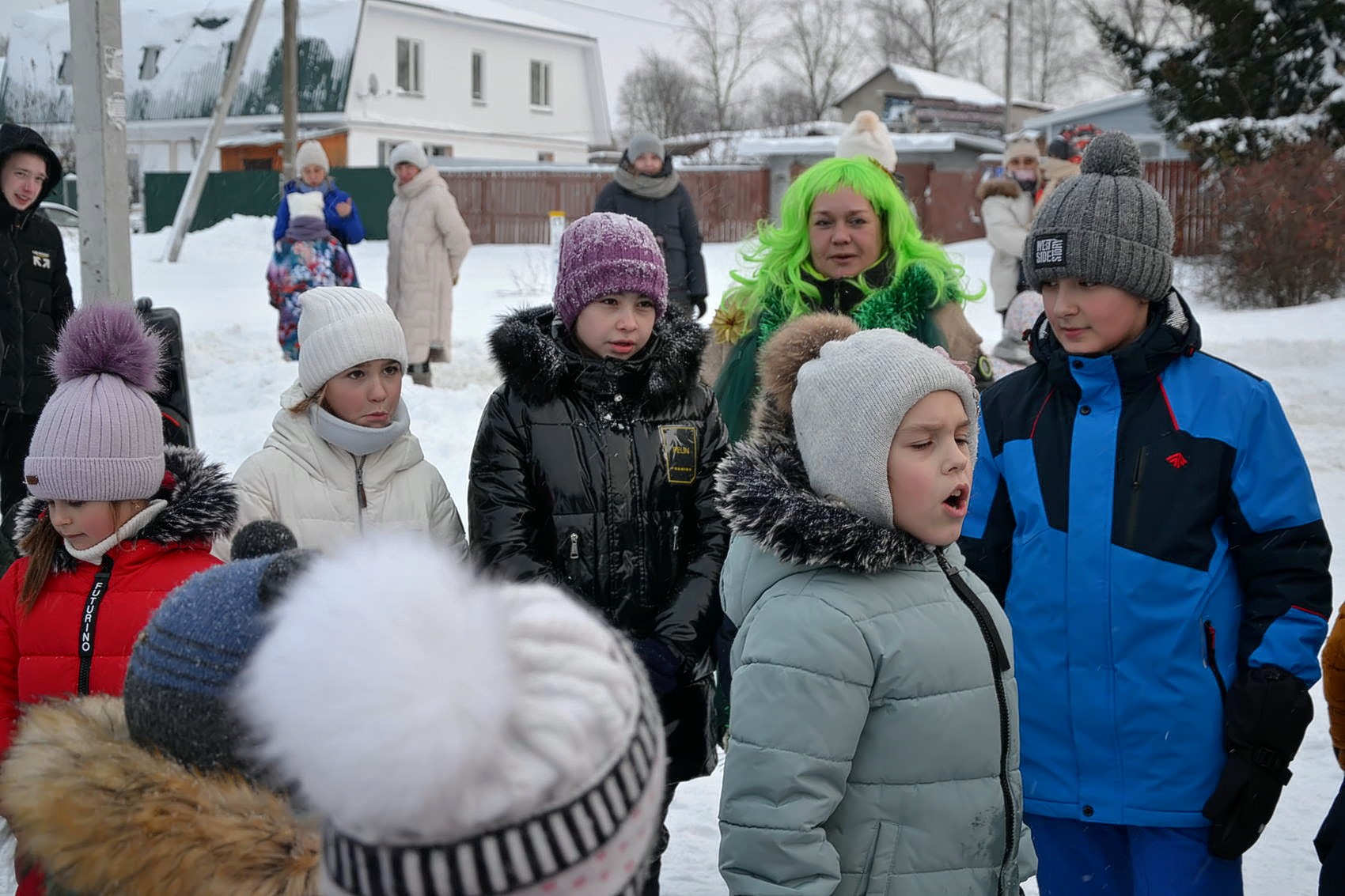 Поздравления в деревне Аладьино
