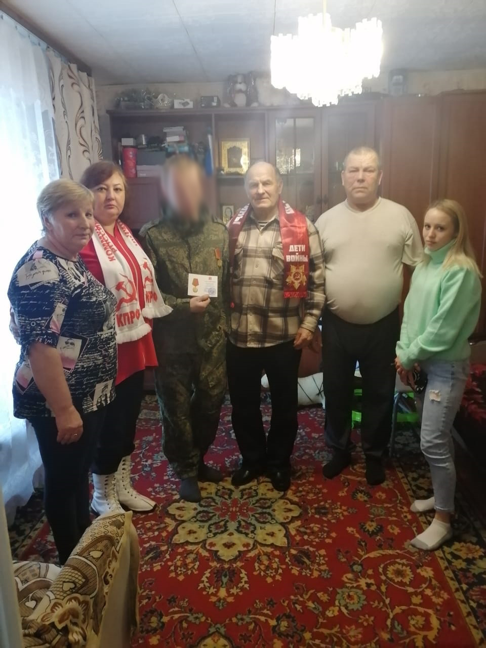 Герои рядом