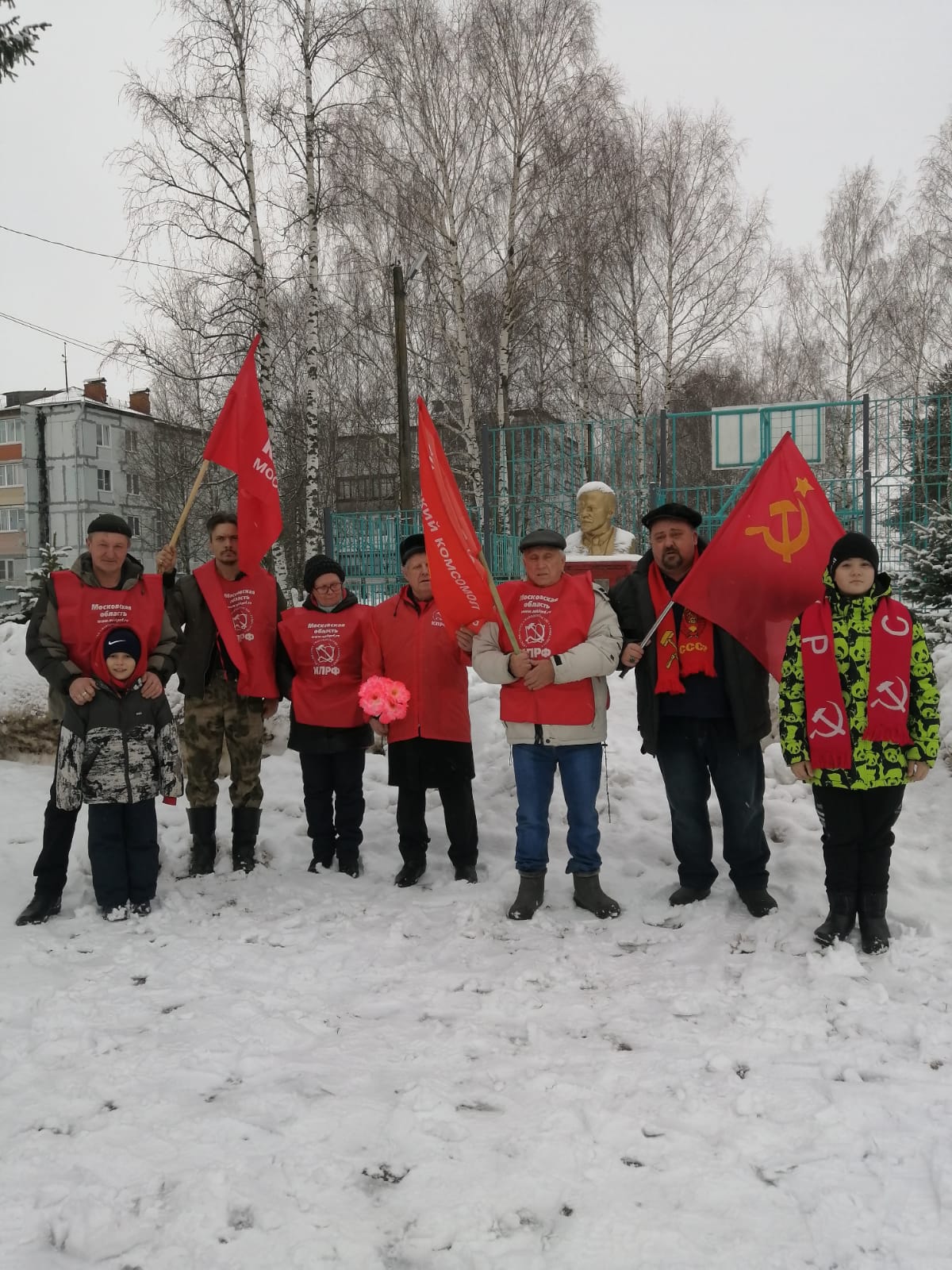 Товарищ Сталин всегда в наших сердцах!