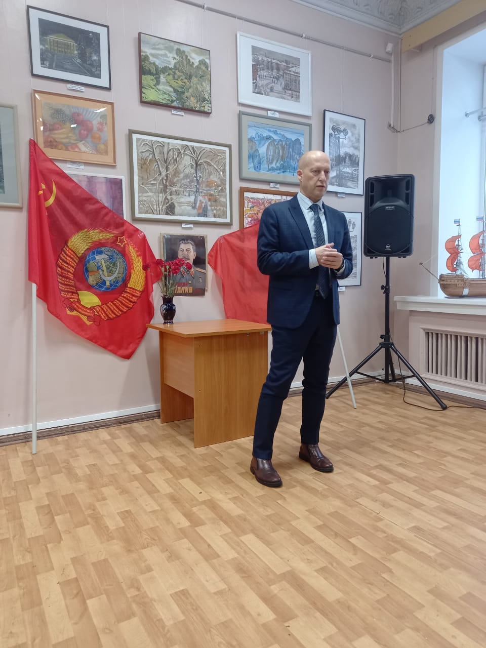 Электростальские коммунисты почтили память Великого Сталина