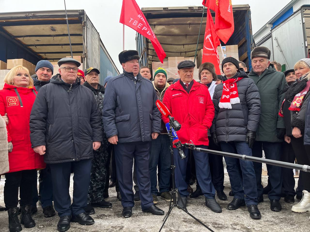 120-й юбилейный новогодний гуманитарный конвой от КПРФ – детям Донбасса!