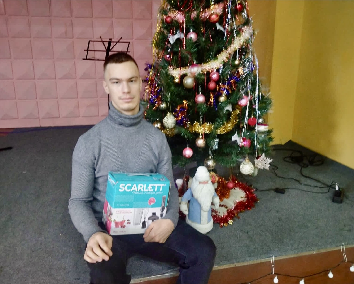 Коломенские коммунисты поздравили членов местной организации Всероссийского общества слепых