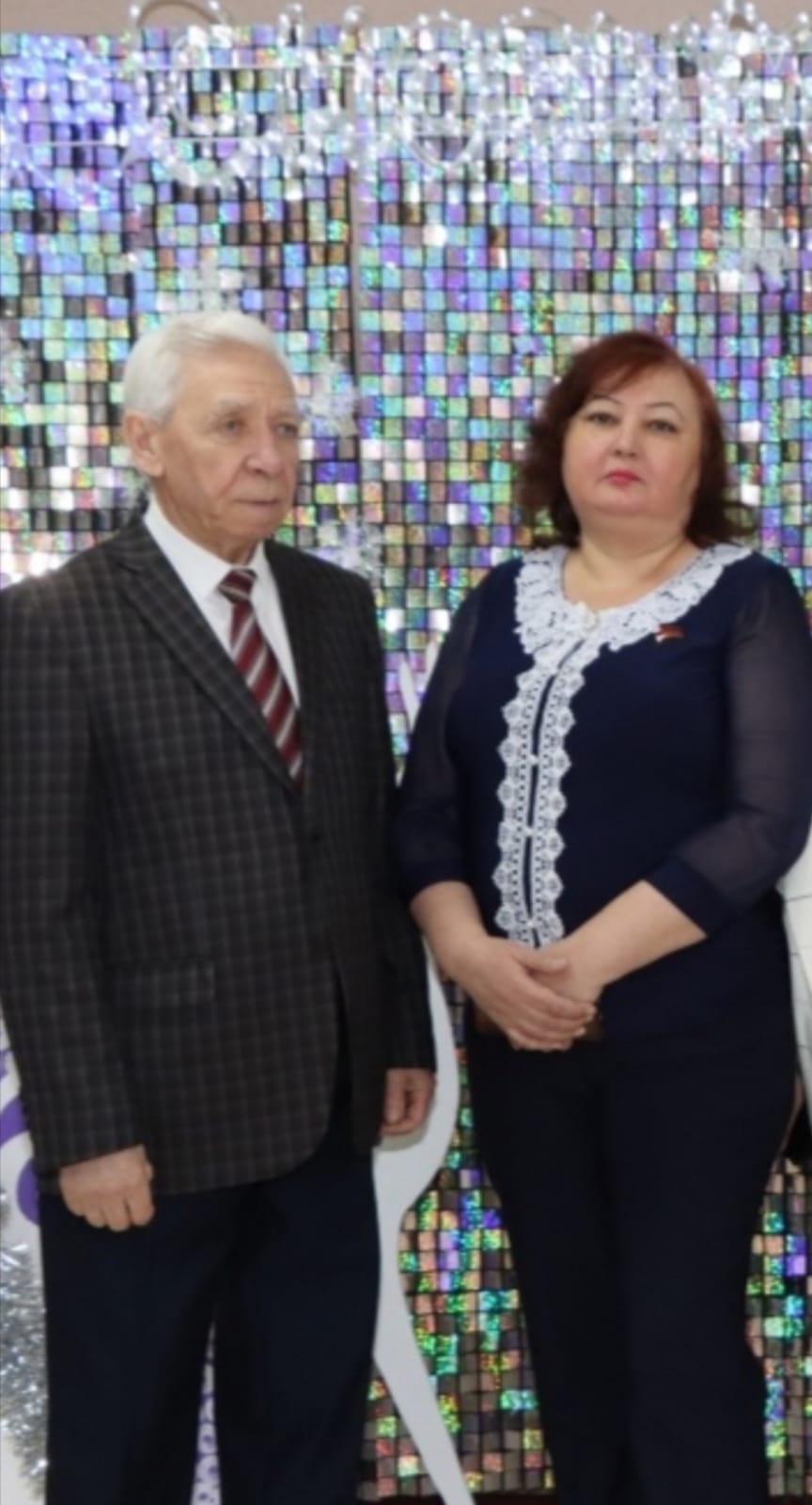 Депутат-коммунист Светлана Хабипова поздравила лотошинцев с Новым годом