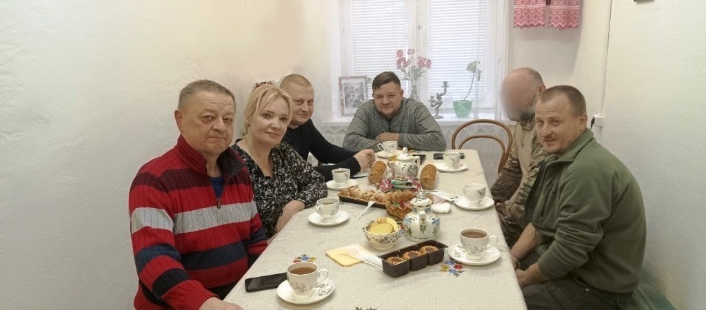 Депутаты-коммунисты встретились с участником СВО