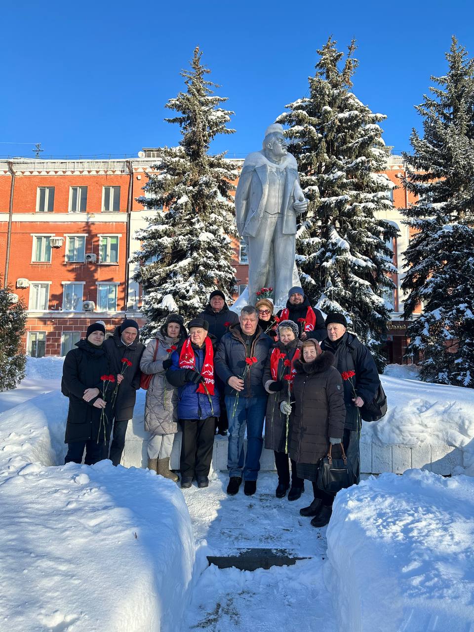 100 лет бессмертия В.И. Ленина!