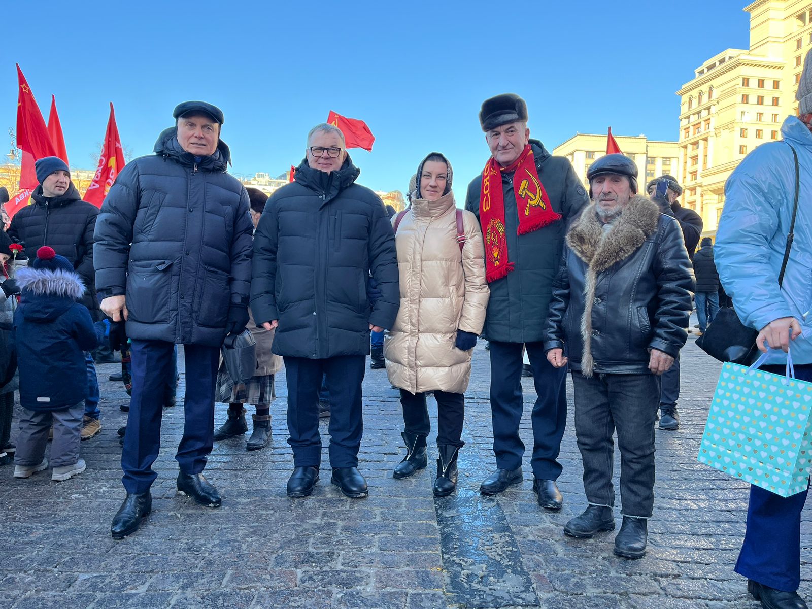 Состоялось возложение венков и цветов к Мавзолею В.И. Ленина на Красной Площади