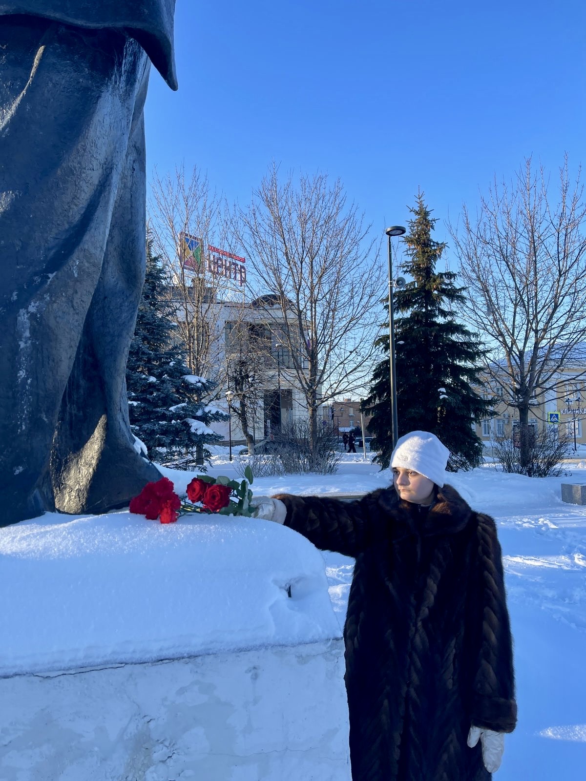 Дмитровские коммунисты почтили память В.И. Ленина