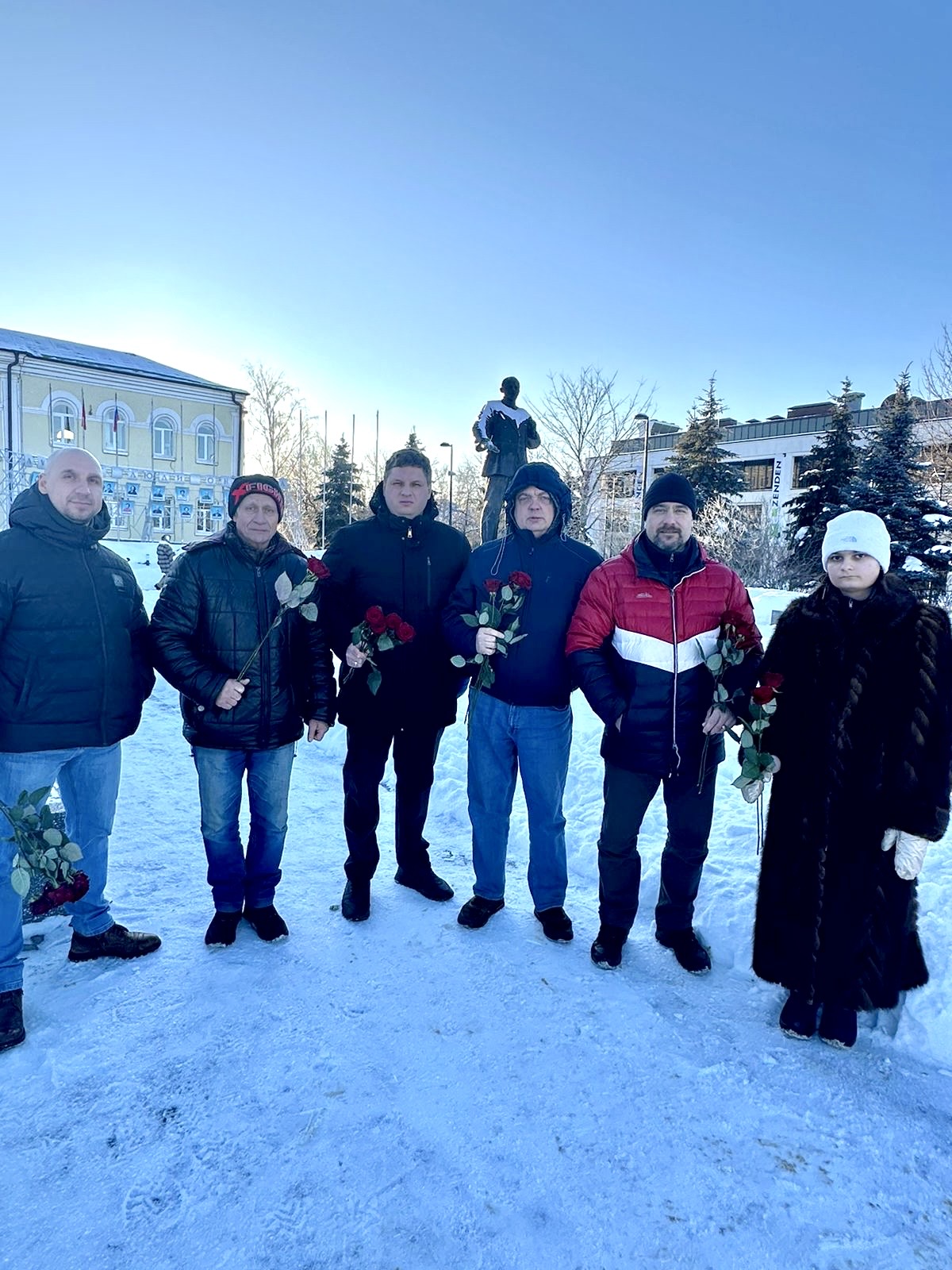Дмитровские коммунисты почтили память В.И. Ленина