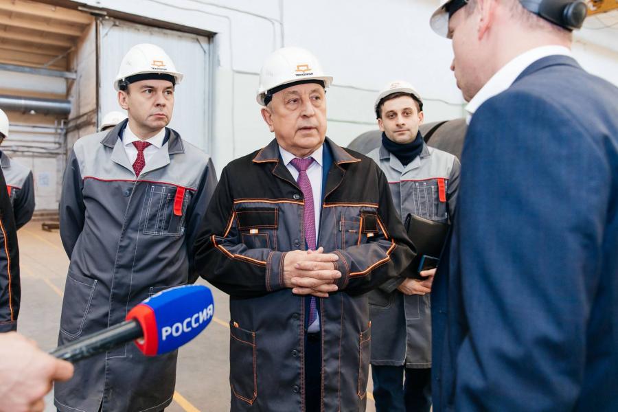 Кандидат в Президенты Российской Федерации Н.М. Харитонов побывал на оренбургском предприятии «Технопром»